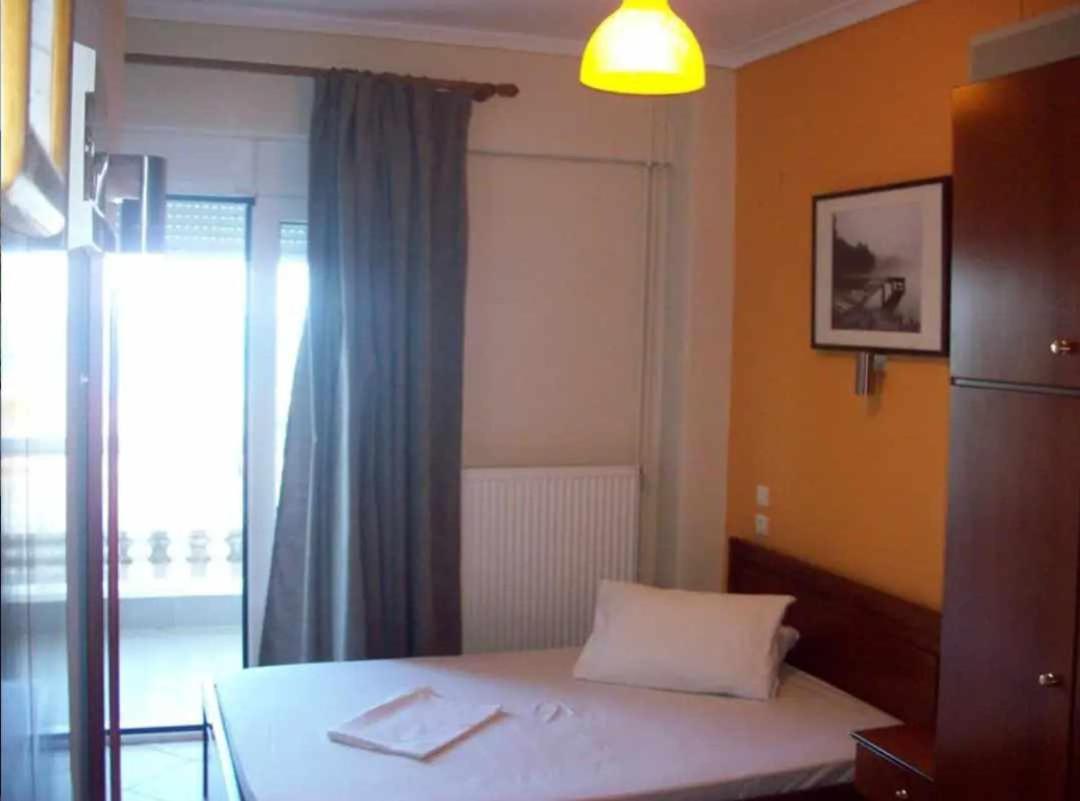 Iliana Hotel Paralia Eksteriør billede